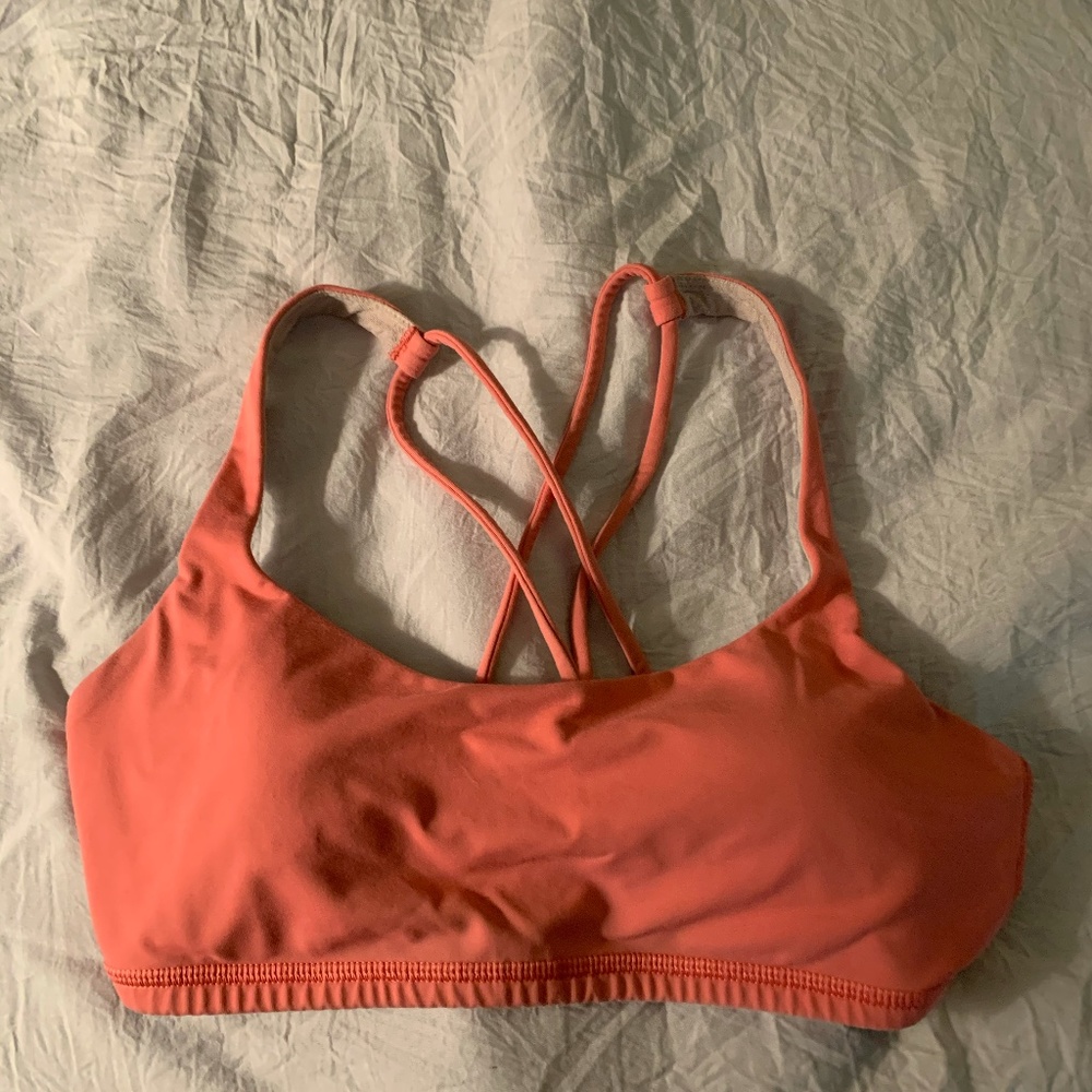 Lululemon Free to Be Sports Bra